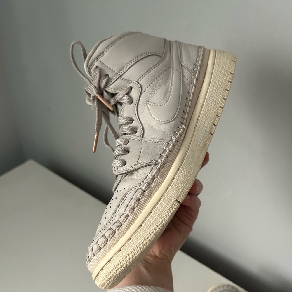 [8.5] Nike Air Jordan 1 Retro High Premium Desert Sand Baseball Stitch Wmns - Picture 8 of 16